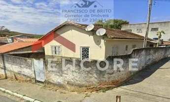 Imagem: Casa em Rua Mário Menezes Pedro - Lagoa