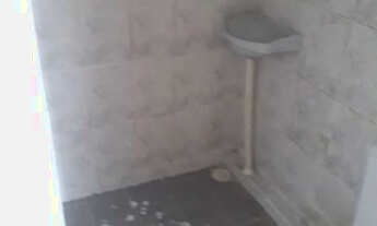 Imagem 3: Aluga casa no clima bom 2 .incluso água 320 zap