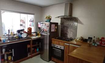 Imagem 5: VENDO ÓTIMA CASA DE 2 QUARTOS EM CONDOMÍNIO FECHADO LOCALIZADO EM ARNIQUEIRA NO CONJUNTO 0