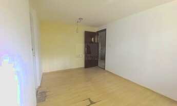 Imagem 2: Apartamento para Venda em São Paulo, Itaquera, 2 dormitórios, 1 banheiro, 1 vaga