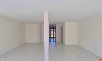 Imagem 5: ESPETACULAR CASA COM 02 ANDARES, 4 QUARTOS (2 SUÍTES) EM UM TERRENO DE 440 M EM VILAS DO A