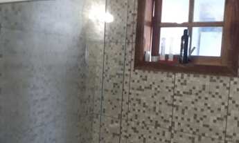 Imagem 5: Pedra de Guaratiba-Casa (1suite)-Galpão (90m)-Piscina-Churrasqueira-Quintal-Garagem