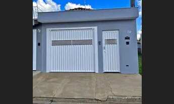 Imagem: Casa 2/4 - Próximo ao centro