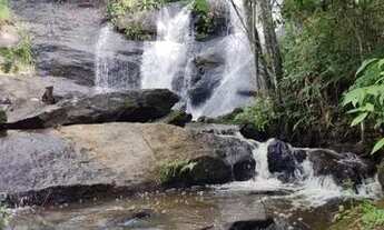 Imagem: IGARATÁ - RESIDENCIAL COM CACHOEIRA