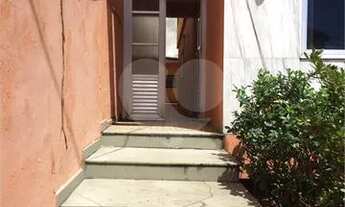 Imagem 3: Sobrado na Água Fria 350 Metros de Área Construída Quintal com Edícula Completa 7 Vagas de