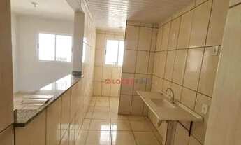 Imagem 4: Apartamento com 3 dormitórios para alugar, 55 m² por R$ 1.120,00/mês - Ipê - Ibiporã/PR