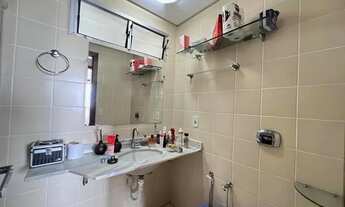 Imagem 2: Apartamento Apartamento com 3 dormitórios