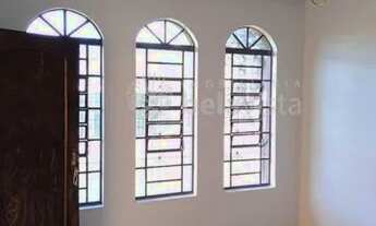 Imagem 3: IMÓVEL PARA FINS COMERCIAIS OU RESIDENCIAIS À VENDA NA REGIÃO DA BARRA FUNDA EM APUCARANA