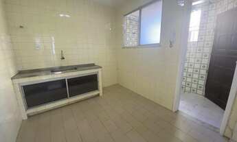 Imagem 5: Apartamento para Locação em Salvador, Candeal, 2 dormitórios, 1 banheiro, 1 vaga