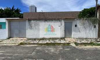 Imagem: Siqueira Vende Casa com 04 em Setúbal