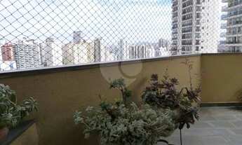 Imagem: Apartamento na Água Fria rico em armários