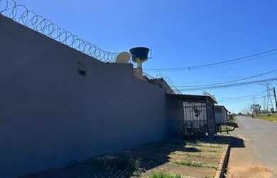 Imagem 2: Vendo agio casa Qr 221