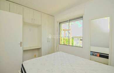 Imagem 3: Apartamento para aluguel tem 52 metros quadrados com 2 quartos em Vila Nova - Porto Alegre