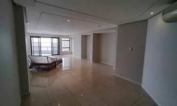 Imagem 2: Alugo Cobertura no Cond. Varandas. com 3 suites sendo 1 master, sala para 3 ambientes e 3