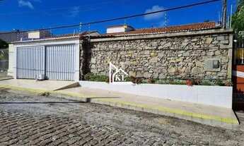 Imagem: Excelente Casa Reformada no Bairro Neópolis