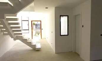 Imagem 4: SOBRADO NO CAPÃO DA IMBUIA - NOVOS - FRENTE PARA RUA