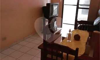 Imagem 2: Apartamento de Um Dormitório com Varanda; Lazer e Vaga para Carro na Tupi - Praia Grande