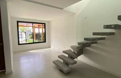 Imagem 4: Joinville - Casa Padrão - <br> Anita Garibaldi