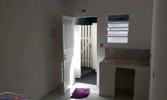 Imagem 2: Casa-Locação-Jardim São Vicente, S.P. - 42m² -1 dormitório, 1 cozinha, 1 área de serviço