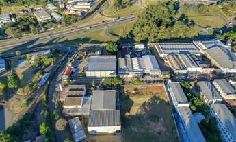 Imagem 2: Galpão industrial / comercial para venda ou locação