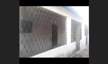 Imagem 3: Terreno com 5 casas para venda