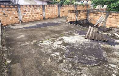 Imagem 7: TERRENO 307m2 EM BENFICA AO LADO BAHAMAS COM CASA PRECÁRIA PARA DEMOLIÇÃO