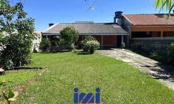 Imagem 2: Casa com espaço de terreno em Shangrila à venda