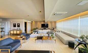 Imagem: Apartamento com 264 m2, 4 suítes, Vista