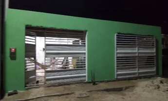 Imagem: Casa com 2 quartos e o terceiro sendo construído