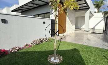 Imagem: Casa à venda em Lavras, MG - 4 quartos