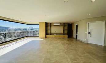 Imagem 4: Lindo apartamento para aluguel possui 285 metros quadrados com 3 quartos no condomínio Atr