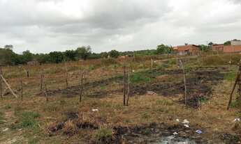 Imagem 2: Terreno na vila Embratel. 10 de frente por 17 de fundo