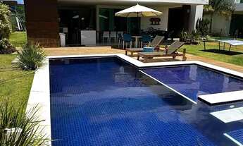 Imagem 3: Casa de Luxo em Guarajuba com 5 Suítes e Pé na Areia - VENDACasa Duplex de Alto Padrão no