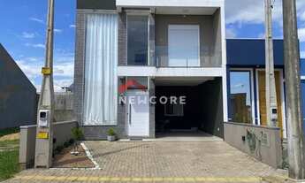 Imagem: Casa de condomínio em Rua Cassiano Lucas