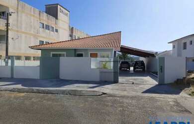 Imagem 2: CASA ASSOBRADADA - FORQUILHAS - SC