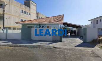 Imagem: CASA ASSOBRADADA - FORQUILHAS - SC