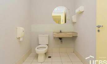 Imagem 2: Galpão / depósito com 5 vagas na garagem