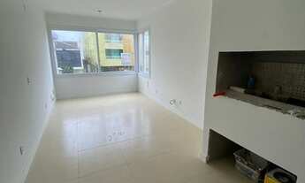 Imagem 6: Próximo a orla revitalizada letreiro amar