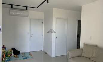 Imagem 4: Apartamento na Enseada do Suá com 2 quartos