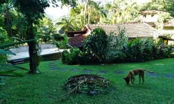 Imagem 7: Casa para venda possui 300 metros quadrados com 4 quartos