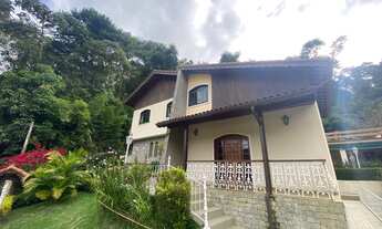 Imagem 2: Casa para venda possui 300 metros quadrados com 4 quartos em Santa Elisa - Nova Friburgo