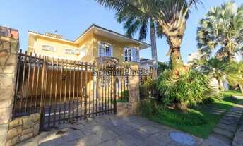 Imagem 3: Condomínio com toda infraestrutura, a alguns passos da praia!