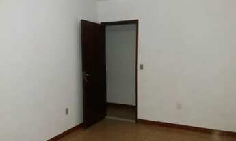 Imagem 5: Alugo casa Saldanha Marinho com 3 quartos e garagem