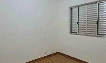 Imagem 7: Casa com quarto, sala, cozinha, banheiro