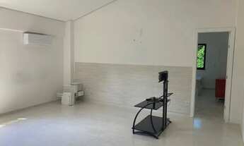 Imagem 7: Casa de condomínio para aluguel tem 240 metros quadrados com 3 quartos