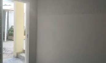 Imagem 5: Aluga se casa de fundos para casais ou pessoas solteiras