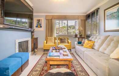 Imagem 6: Apartamento para venda tem 137 metros quadrados com 3 quartos em Petrópolis - Porto Alegre