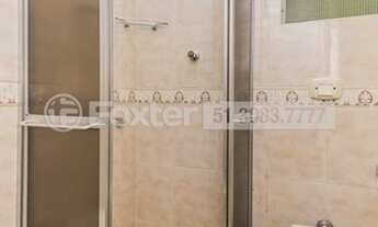 Imagem 7: À venda apto com 50m² no Centro Histórico com 2 dorm, living, cozinha, wc social, área de