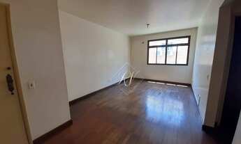 Imagem 2: OPORTUNIDADE!!! Apartamento com 2 dormitórios, à 2 quadras da Praia, andar alto, sol da ma
