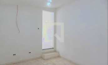 Imagem 2: Casa para Aluguel - Bosque da Saúde, 1 Quarto, 30 m2